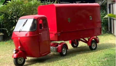 APE Pentaro Wings Box by Scooter99 , Retro Mobile Business Vehicle with Three-Side Opening System